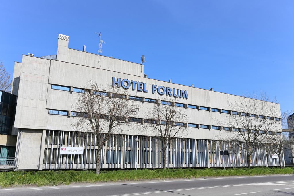 Forum Hotel 3*