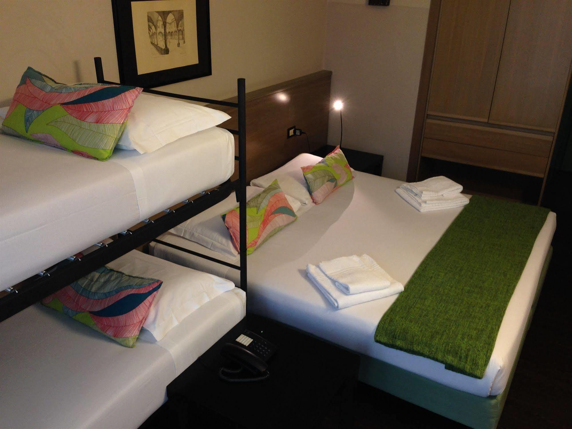 Hotel Forum 3*